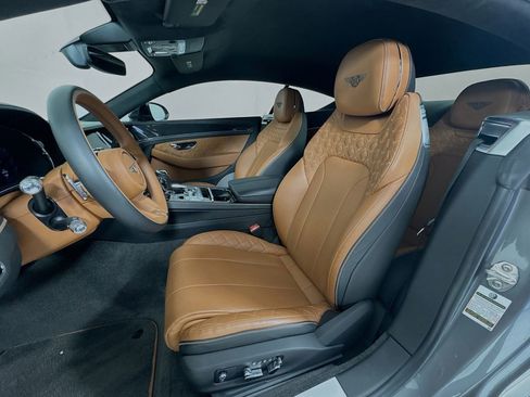 Used 2023 Bentley Continental GT Speed image 11