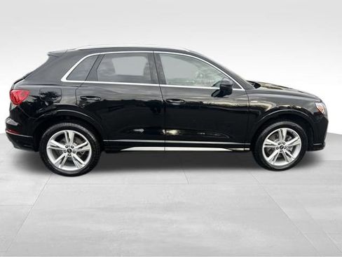 Used 2024 Audi Q3 2.0T Premium Plus w/ Premium Plus Package image 11