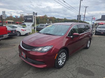 Used 2017 Chrysler Pacifica Touring w/ Tire & Wheel Group