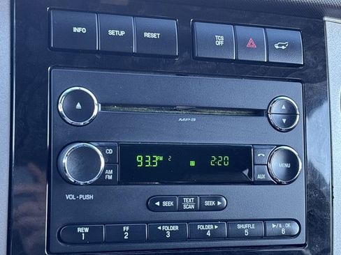 Used 2013 Ford Expedition EL Limited image 33