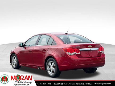 Used 2012 Chevrolet Cruze LT FWD image 4