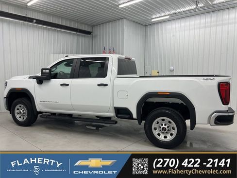Used 2025 GMC Sierra 2500 Pro w/ 1SA Pro Safety Plus Package AWD/4WD image 5