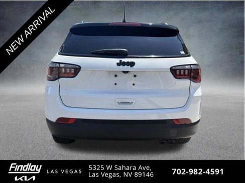 Used 2022 Jeep Compass Latitude w/ Convenience Group FWD image 6