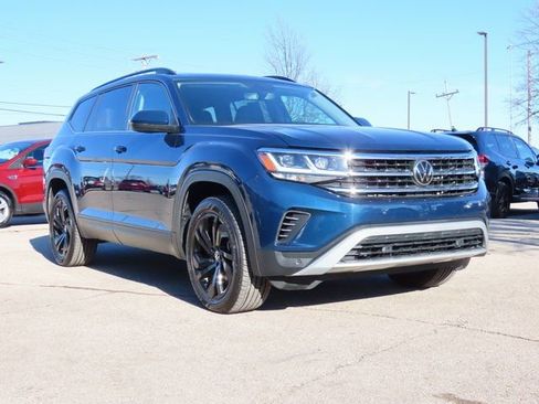 Used 2023 Volkswagen Atlas SE image 1