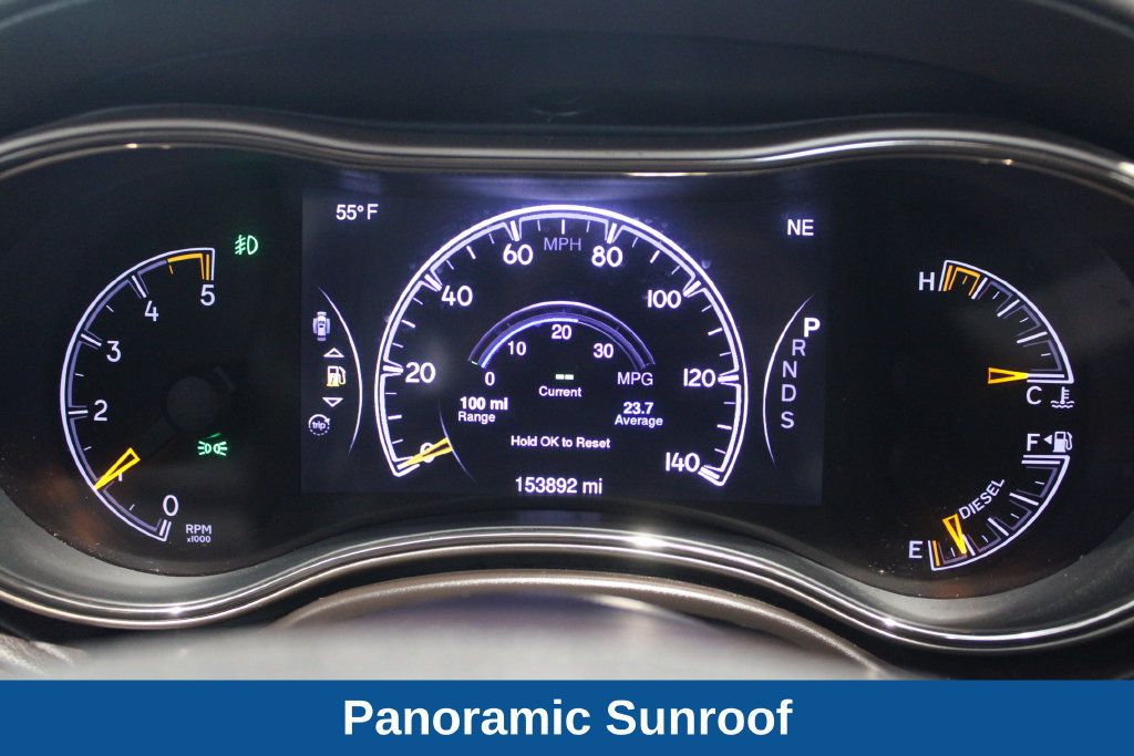 Used 2014 Jeep Grand Cherokee Summit AWD/4WD image 6