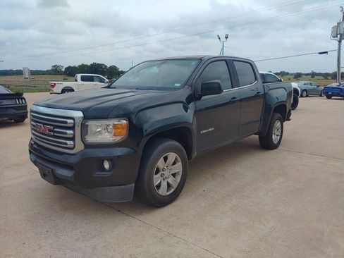 Used 2018 GMC Canyon SLE w/ SLE Convenience Package RWD image 2