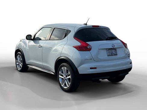 Used 2014 Nissan Juke SV w/ Navigation Package image 3