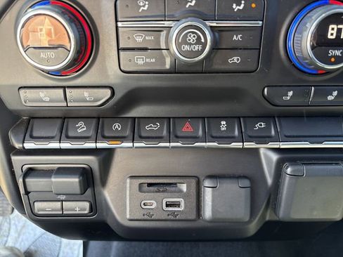 Used 2019 Chevrolet Silverado 1500 LT w/ All-Star Edition image 35