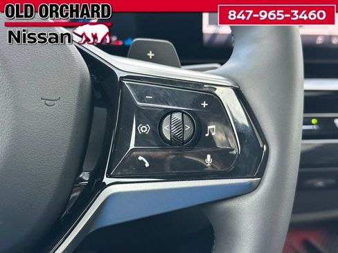 Used 2025 BMW 530i xDrive AWD/4WD image 21