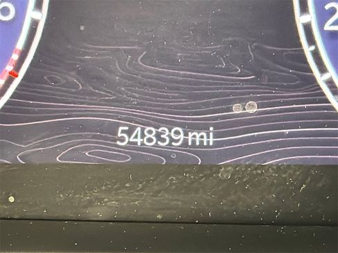 Used 2023 Jeep Grand Cherokee Laredo image 27