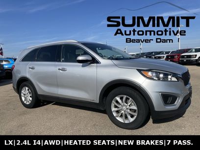 Used 2017 Kia Sorento LX w/ LX Convenience Package