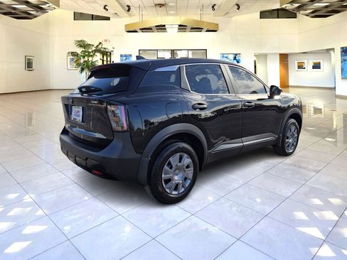 New 2026 Nissan Kicks S FWD image 4