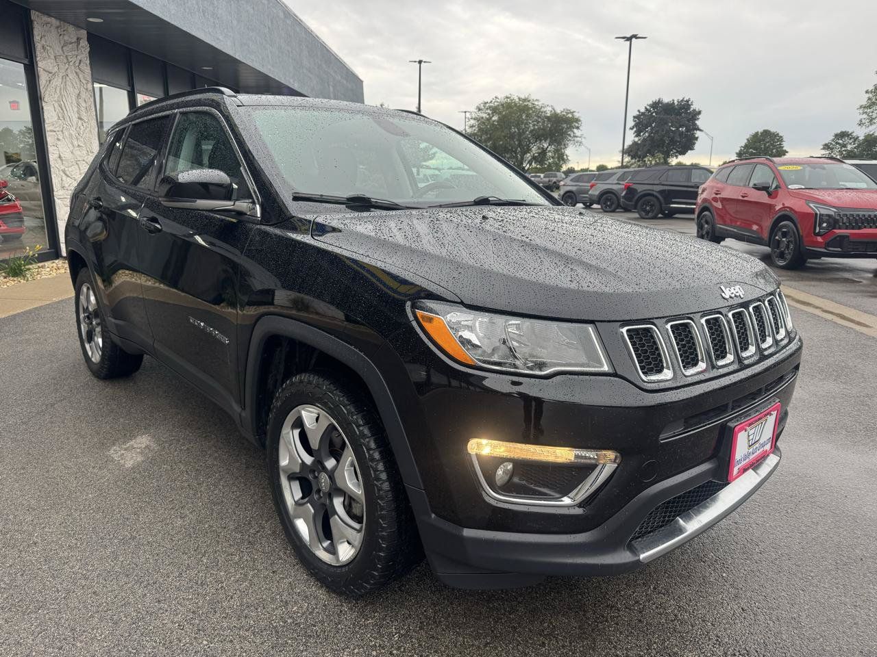Used 2018 Jeep Compass Limited w/ Navigation Group AWD/4WD image 10