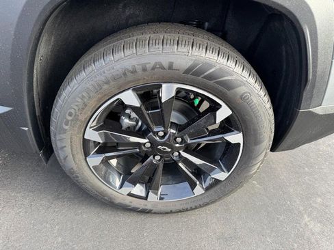 New 2026 Chevrolet Equinox RS w/ Convenience Package III image 32