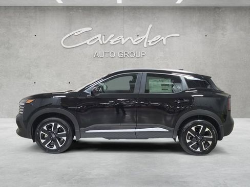New 2026 Nissan Kicks SV image 13