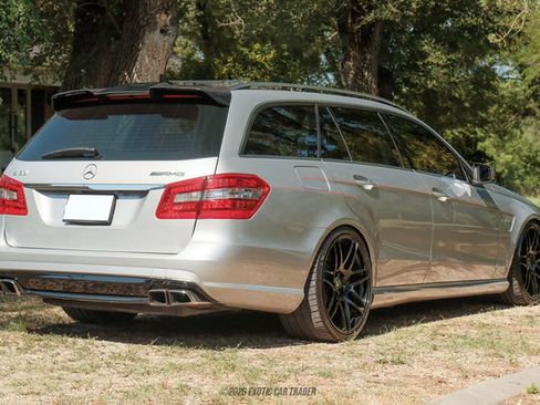 Used 2012 Mercedes-Benz E 63 AMG Wagon image 8