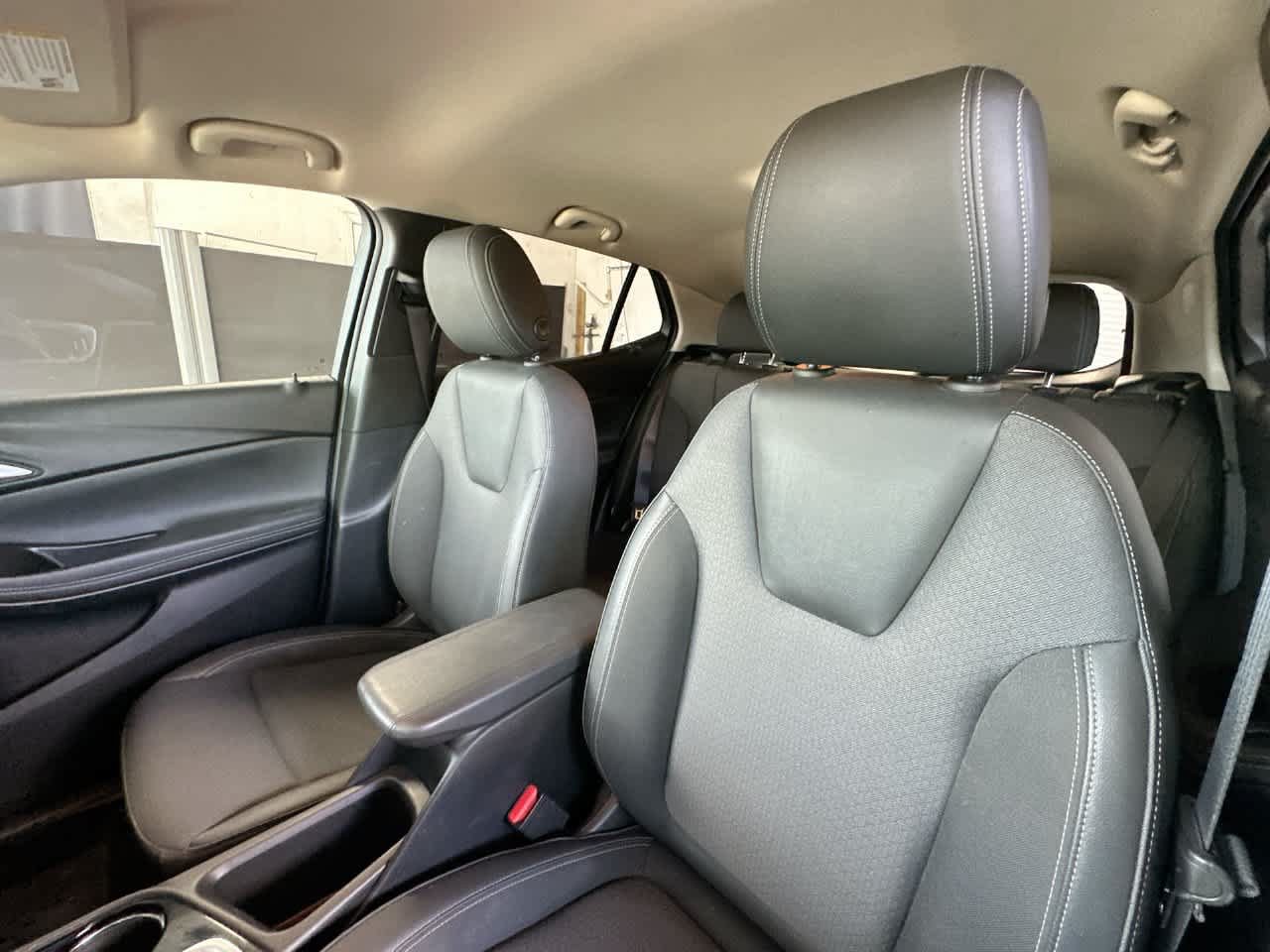 Used 2025 Buick Encore GX Preferred FWD image 14