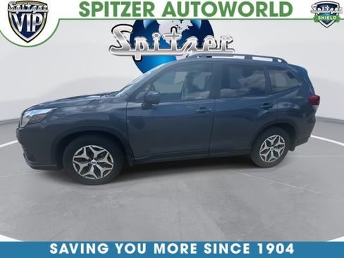 Used 2023 Subaru Forester Premium AWD/4WD image 6