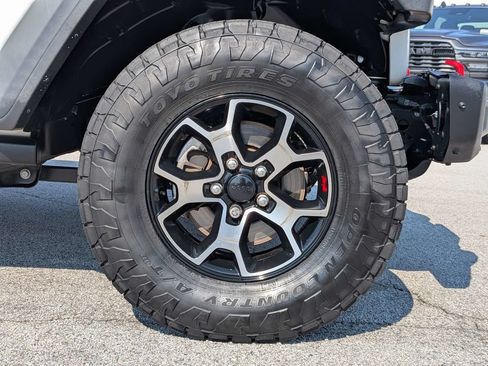 Used 2021 Jeep Wrangler Unlimited Rubicon AWD/4WD image 10