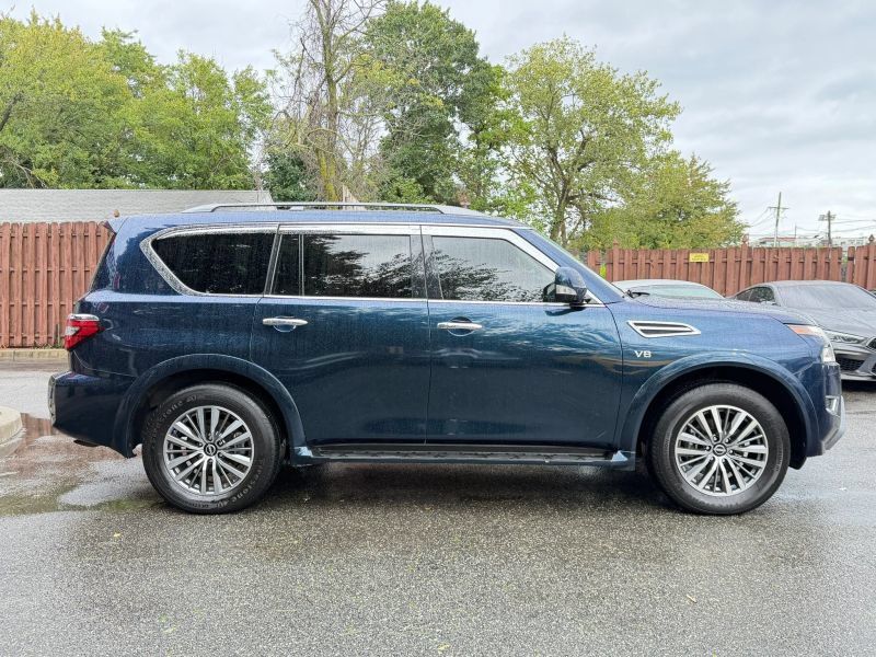 Used 2022 Nissan Armada SV w/ SV Appearance Package AWD/4WD image 5