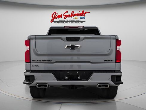 Used 2024 Chevrolet Silverado 1500 RST w/ Convenience Package II AWD/4WD image 5