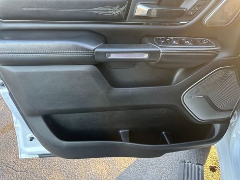 Used 2020 RAM 1500 Limited image 12