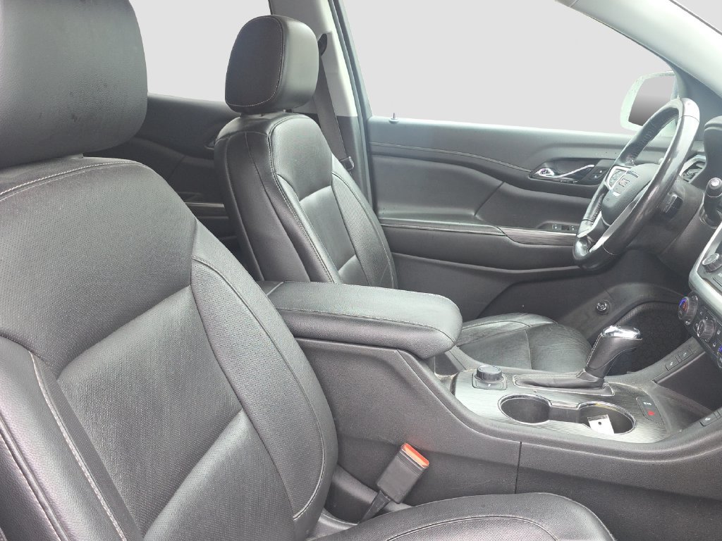 Used 2019 GMC Acadia SLT AWD/4WD image 18