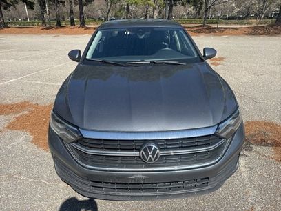 Used 2024 Volkswagen Jetta SE