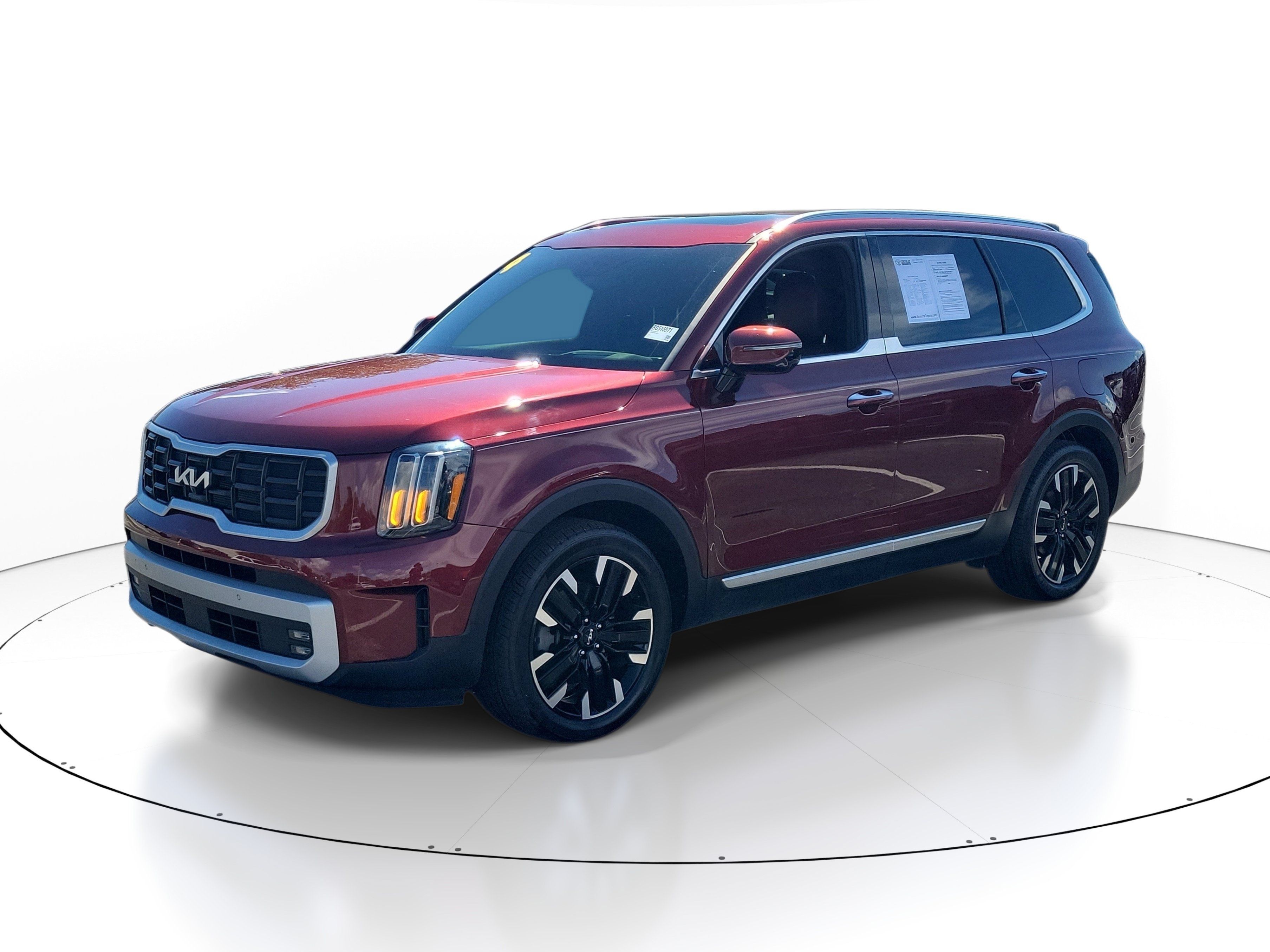 Used 2024 Kia Telluride SX Prestige w/ Towing Package AWD/4WD image 3