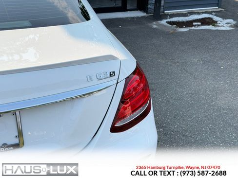 Used 2018 Mercedes-Benz E 63 AMG S w/ AMG Advanced Lighting Package image 27