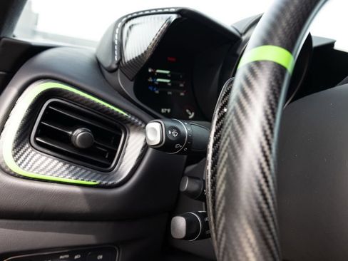 Used 2023 Aston Martin V12 Vantage RWD image 35