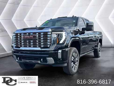 Used 2024 GMC Sierra 2500 Denali w/ Denali Reserve Package image 1