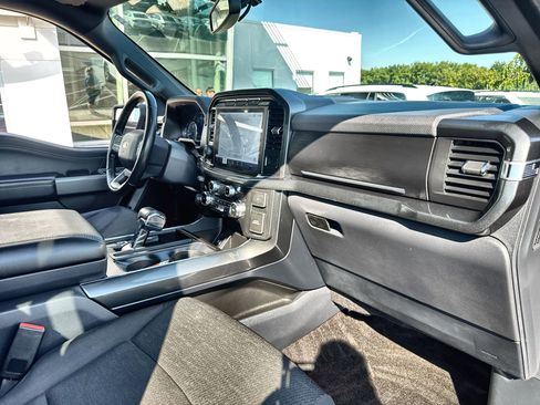 Used 2022 Ford F150 XLT w/ Equipment Group 302A High image 27