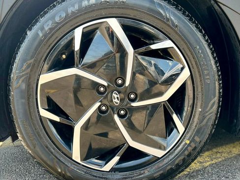 Used 2022 Hyundai Ioniq 5 SE w/ Cargo Package image 32