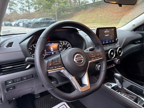 Used 2021 Nissan Sentra SR image 24