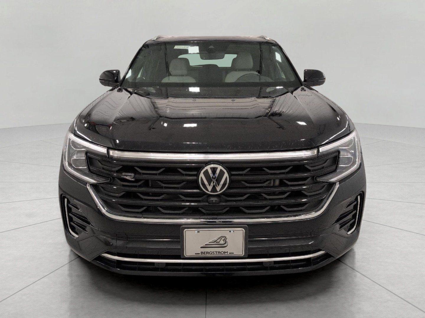 Used 2025 Volkswagen Atlas Cross Sport SEL Premium R-Line AWD/4WD image 14