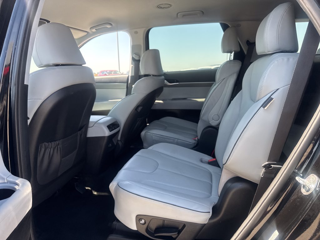 Used 2025 Hyundai Palisade SEL AWD/4WD image 14