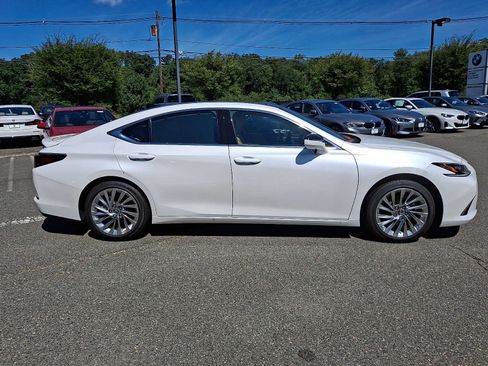 Used 2023 Lexus ES 350 Ultra Luxury w/ Accessory Package (Z1) FWD image 8