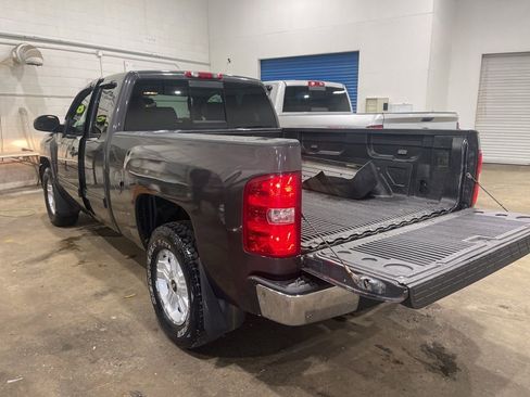 Used 2010 Chevrolet Silverado 1500 LTZ w/ Suspension Package, Off-Road AWD/4WD image 6