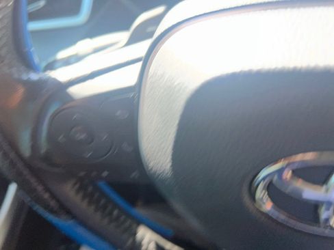 Used 2021 Toyota Corolla XSE FWD image 10