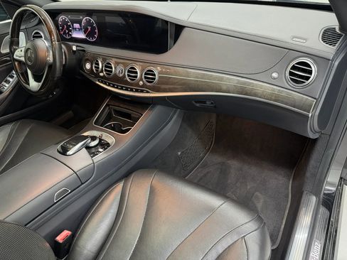 Used 2019 Mercedes-Benz S 450 Sedan w/ AMG Line Exterior image 10
