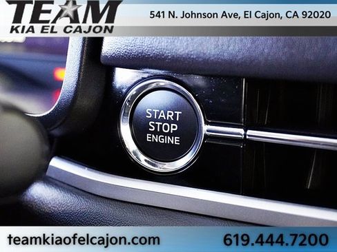 Used 2025 Mitsubishi Outlander SEL image 33