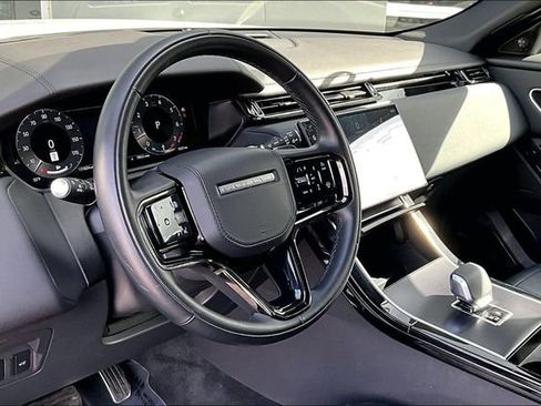 Used 2026 Land Rover Range Rover Velar Dynamic SE AWD/4WD image 14
