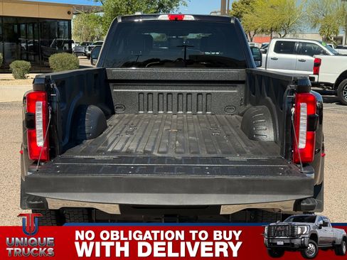 Used 2025 Ford F450 Lariat image 6
