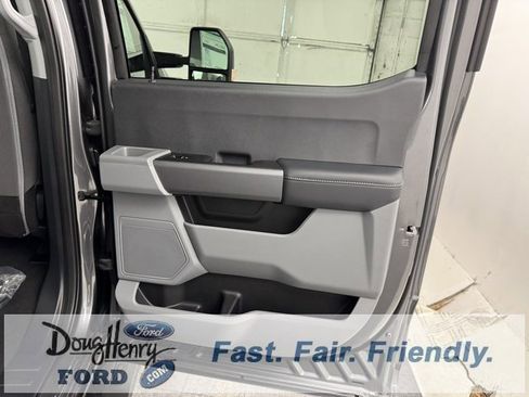 Used 2025 Ford F250 XL w/ STX Appearance Package image 33