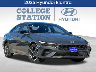 Used 2025 Hyundai Elantra Sport w/ Cargo Package video 1