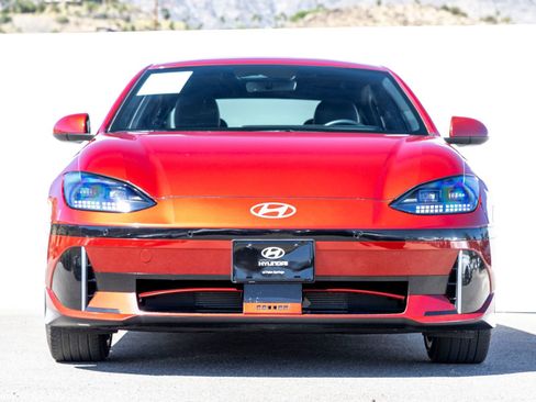 Used 2023 Hyundai Ioniq 6 SEL image 4