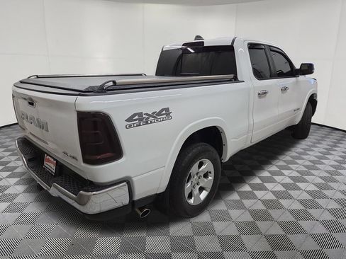 Used 2025 RAM 1500 Big Horn AWD/4WD image 4
