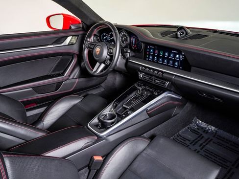 Certified 2022 Porsche 911 Turbo S image 15
