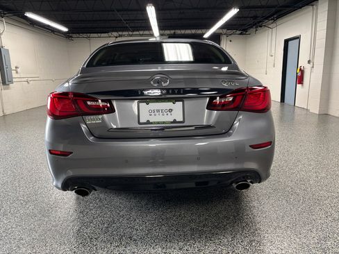 Used 2018 INFINITI Q70 L 3.7 image 5